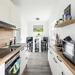 2 Bedroom Pet Friendly In * Вандлиц