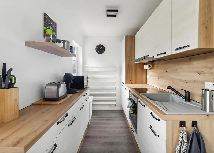 2 Bedroom Beautiful In Сasa de vacaciones Wandlitz